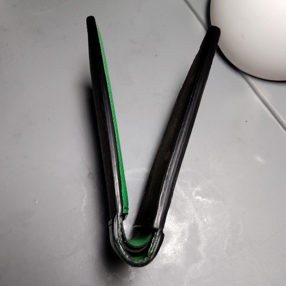 Louis Vuitton Limited Edition Men's Wallet - Picture 13 of 13